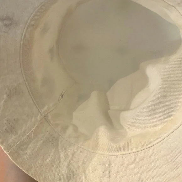 (GOOD CONDITION) Forever 21 girls bucket hat w/blue butterflies 🦋!! (One size) - Picture 12 of 16